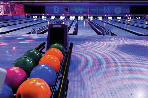 Bowling alley 