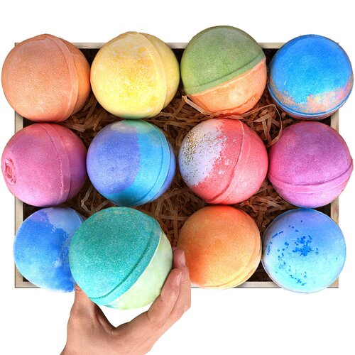 Colorful bath bombs 