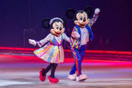 Disney On Ice presents Let’s Dance