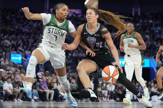 Valyries vs Seattle Storm Players