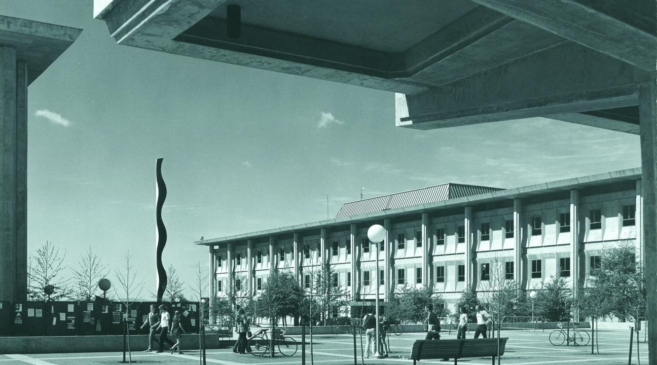 Salazar Plaza