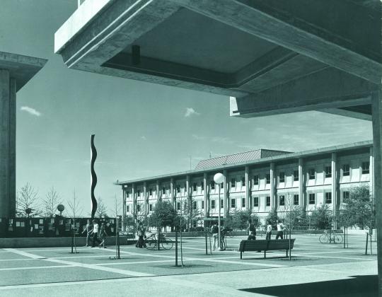 Salazar Plaza